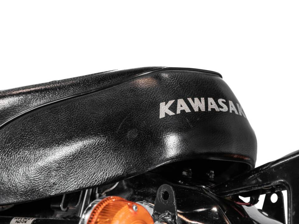 Image 10/40 of Kawasaki Z 400 (1976)