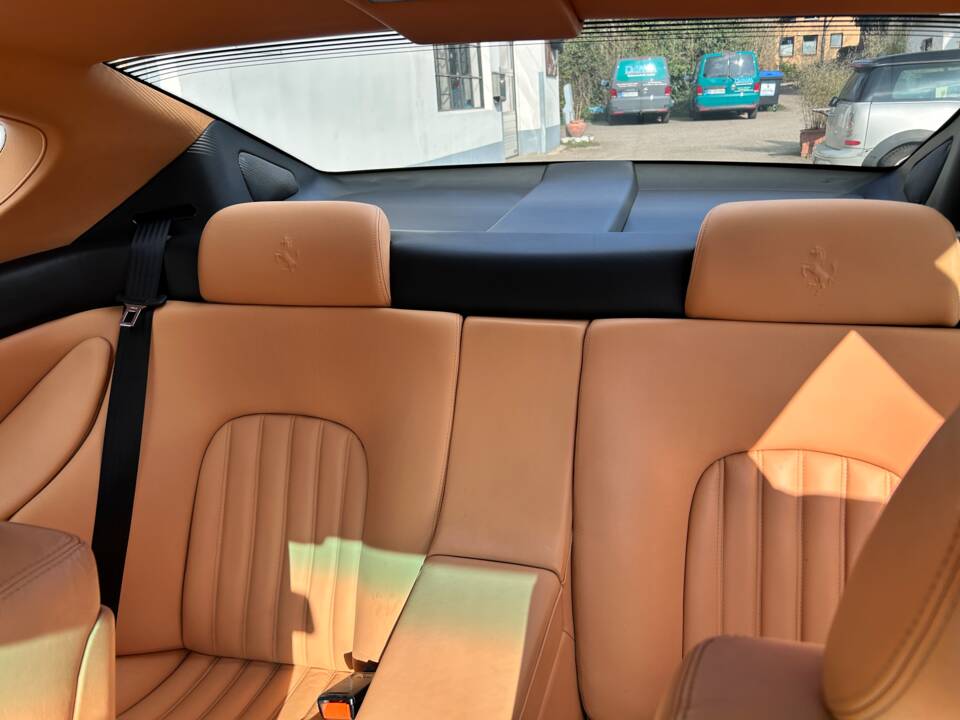 Afbeelding 21/27 van Ferrari 456 GT (1997)