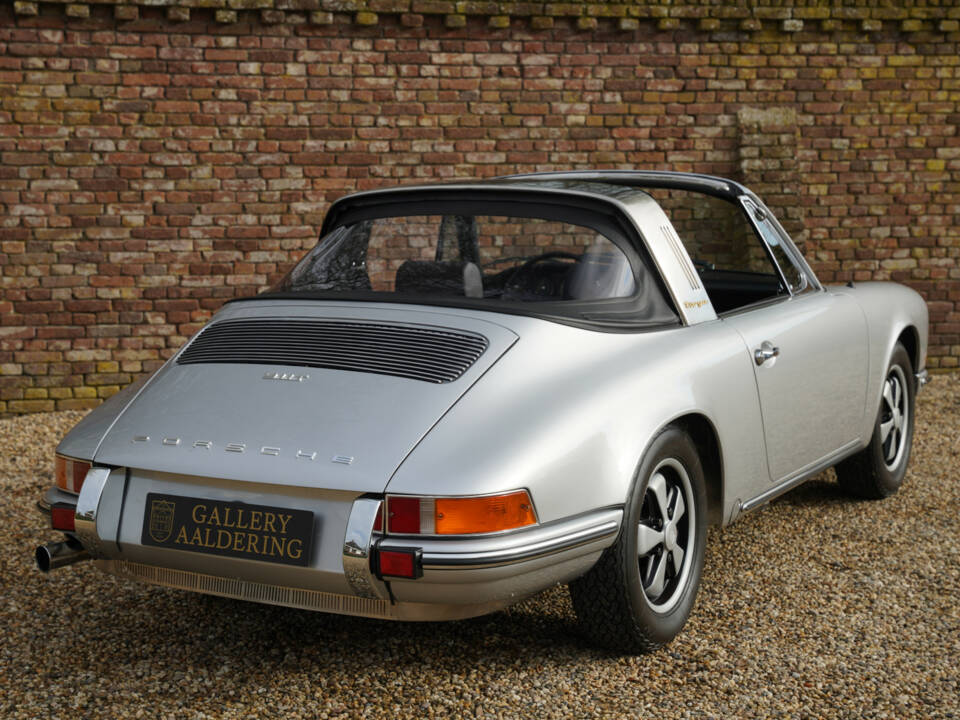 Image 26/50 of Porsche 911 2.0 T (1969)