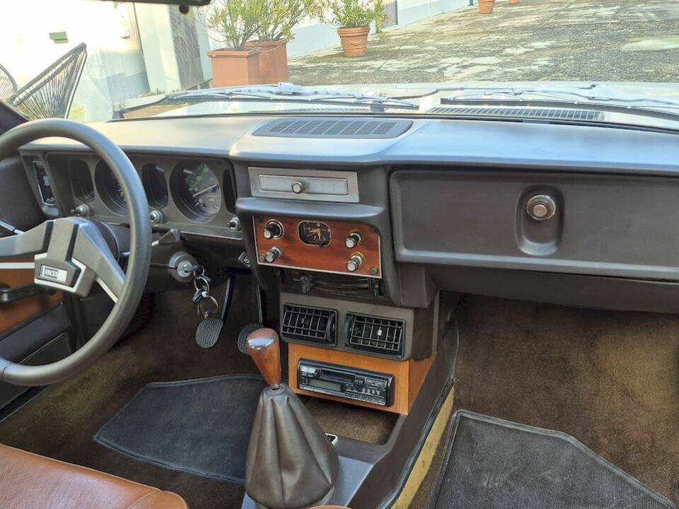 Imagen 51/70 de Lancia Beta Spider 1600 (1977)