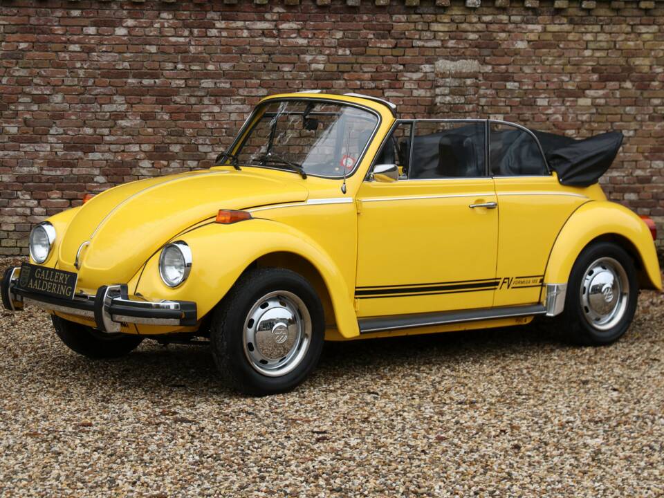 Image 30/50 de Volkswagen Beetle 1303 (1975)