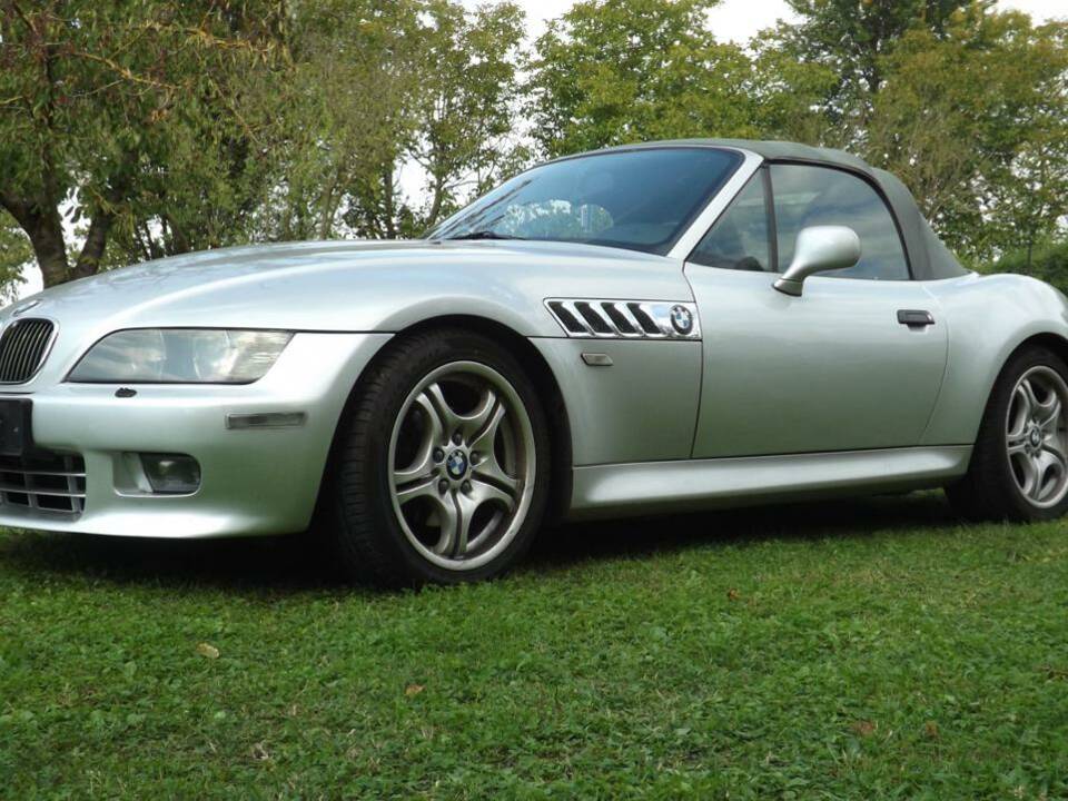 Bild 6/50 von BMW Z3 Cabriolet 3.0 (2000)