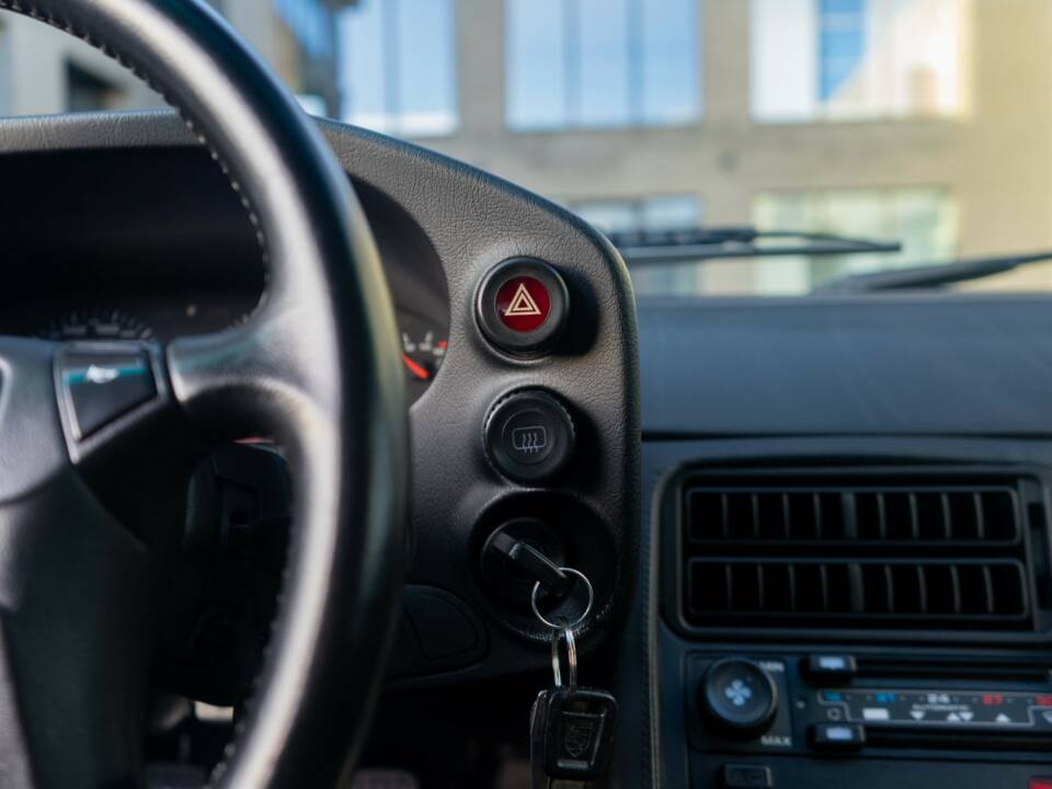 Afbeelding 31/46 van Porsche 928 GTS (1993)