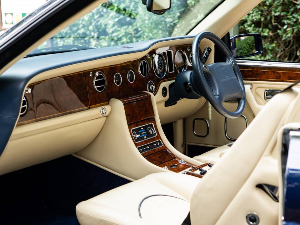Bild 13/50 von Rolls-Royce Corniche V (2001)