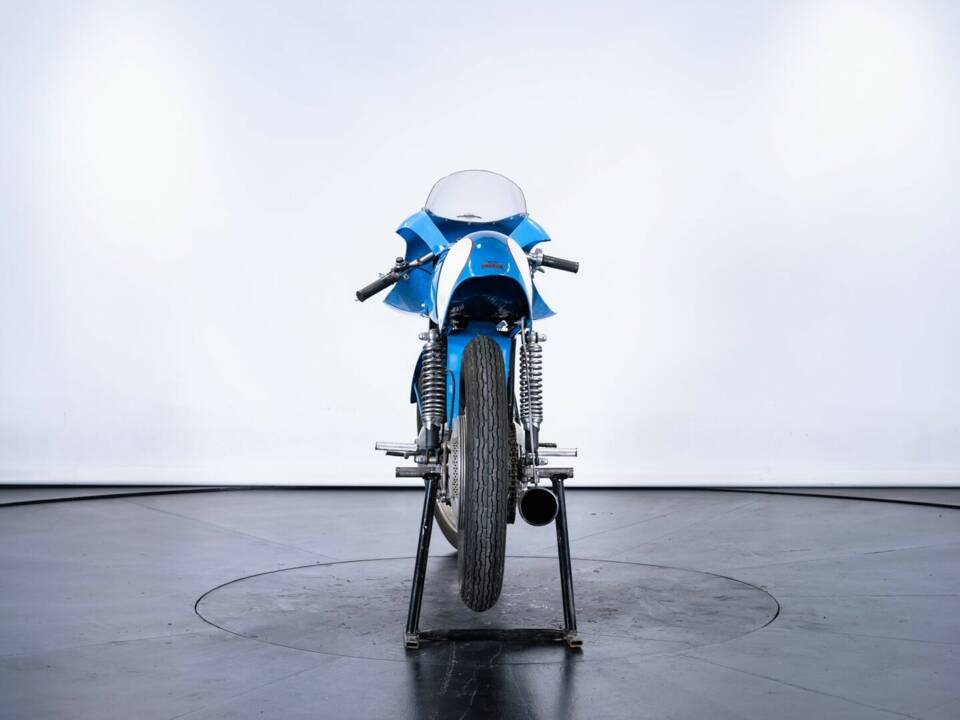 Bild 3/43 von Parilla DUMMY (1951)