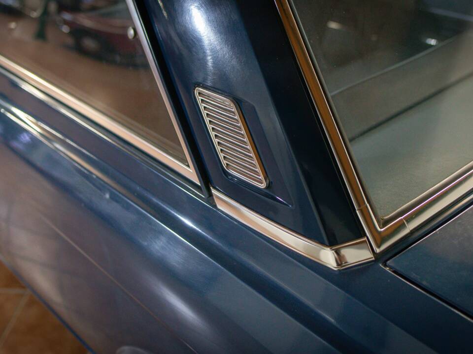 Image 25/26 of Ford Taunus 17m 1700 (1965)