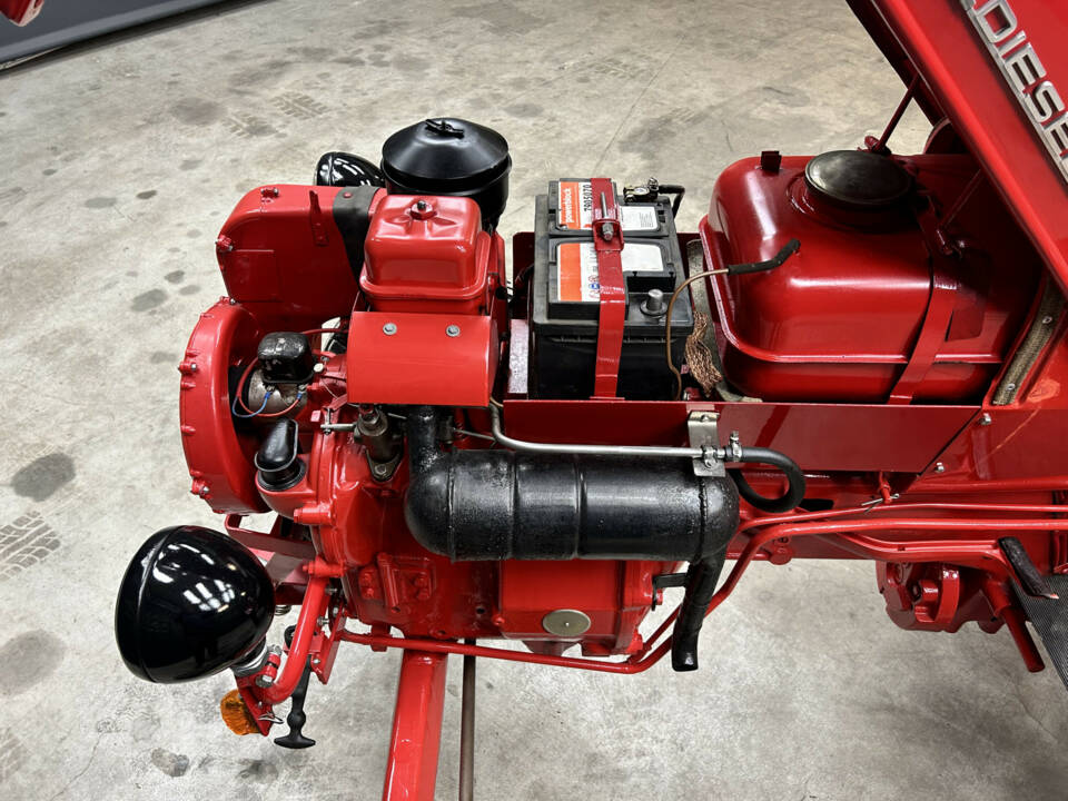 Immagine 35/50 di Porsche-Diesel Junior K (1961)