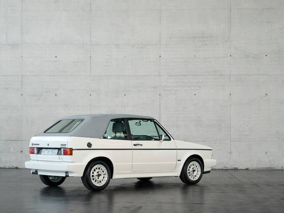 Image 34/50 of Volkswagen Golf Mk I Convertible 1.8 (1989)