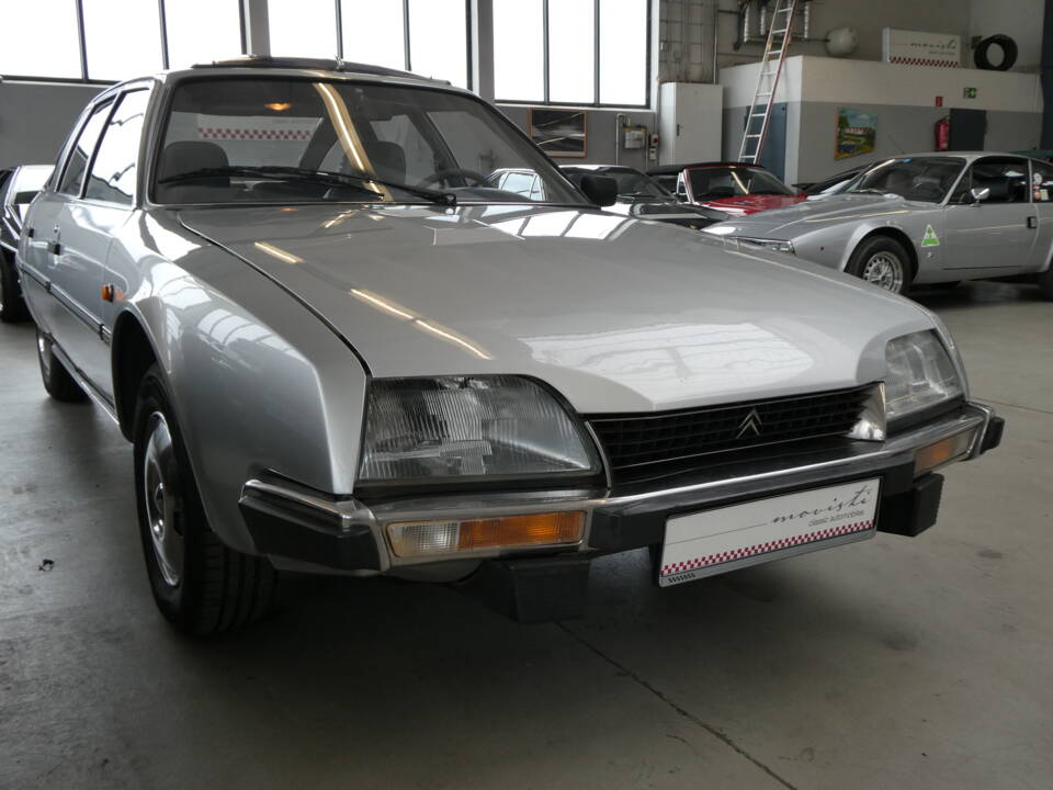 Bild 24/40 von Citroën CX 2000 Pallas (1985)