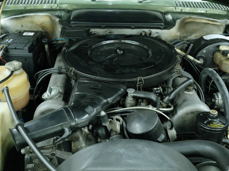 Image 45/50 de Mercedes-Benz 350 SLC (1973)
