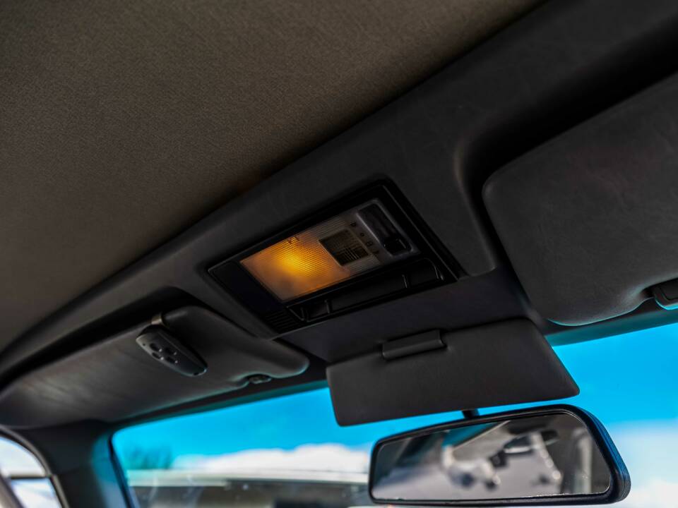 Image 147/175 of Mercedes-Benz 420 SE (1986)