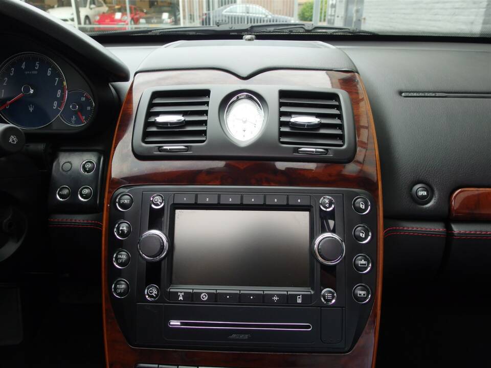 Imagen 36/55 de Maserati Quattroporte S 4.7 (2010)