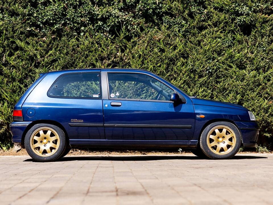Imagen 2/48 de Renault Clio I Williams (1993)