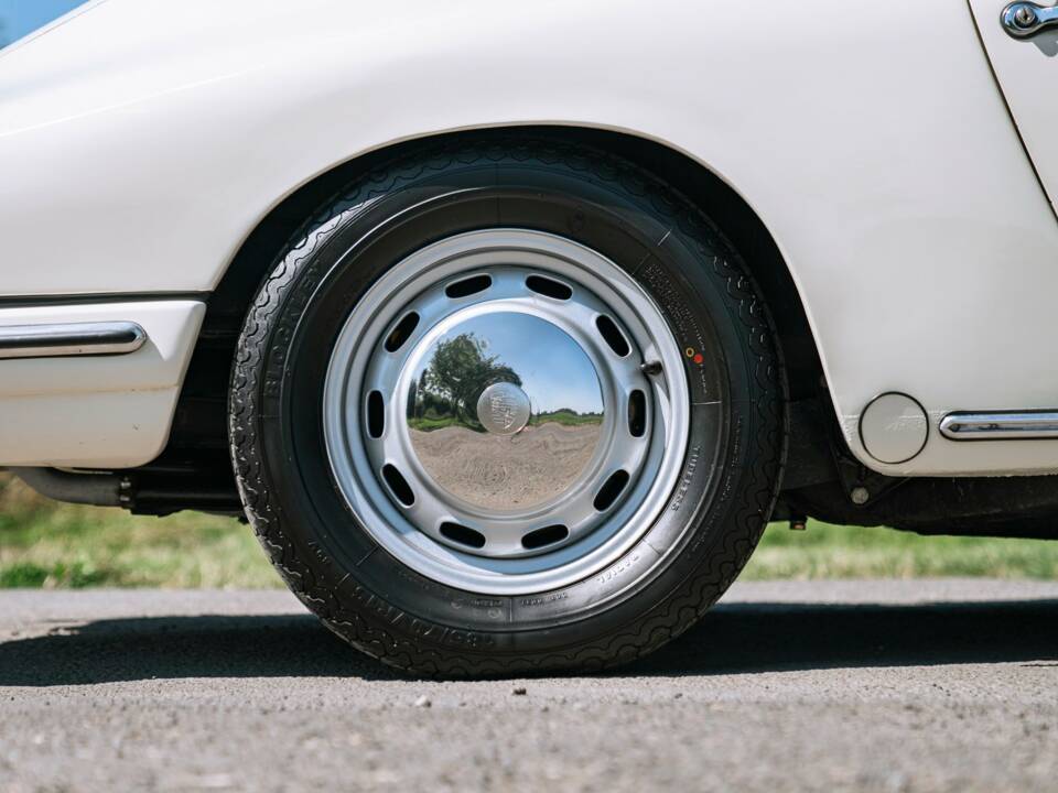 Image 42/50 de Porsche 912 (1966)