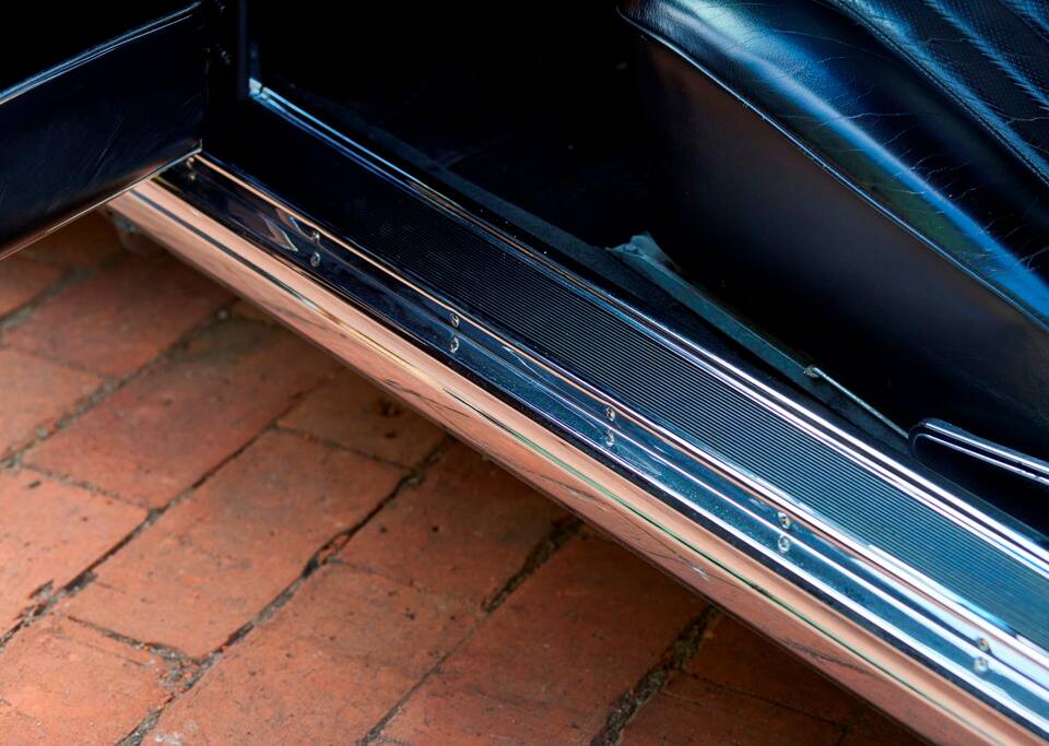 Image 82/188 of Mercedes-Benz 280 SE 3,5 (1971)