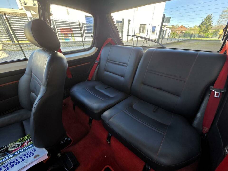 Immagine 5/25 di Peugeot 205 Rallye 1.3 (1991)