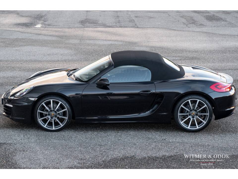 Image 18/36 of Porsche Boxster (2015)