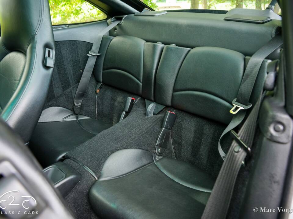 Image 19/63 of Porsche 911 Carrera (1996)