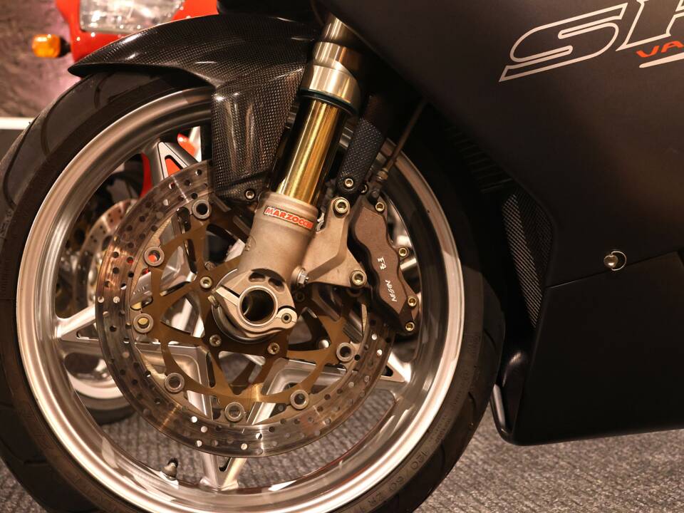 Bild 20/38 von MV Agusta F4 SPR (2003)