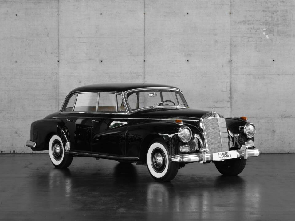 Afbeelding 3/50 van Mercedes-Benz 300 d (1957)