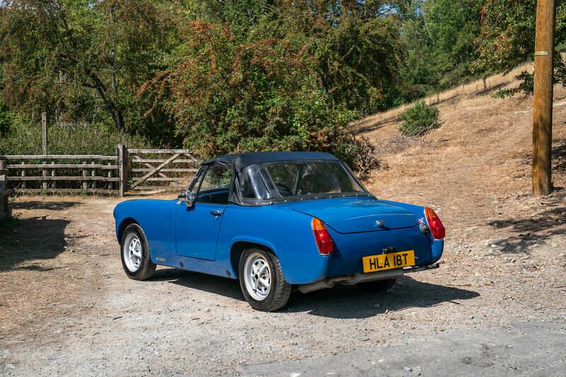 Image 9/50 de MG Midget 1500 (1979)