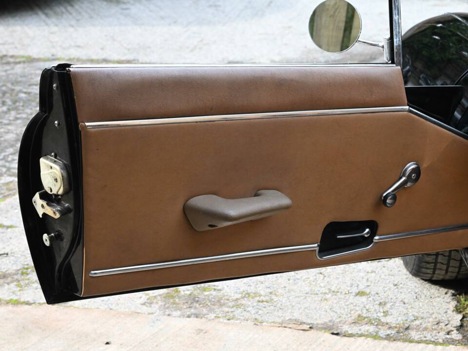 Bild 21/50 von Jaguar E-Type V12 (1974)