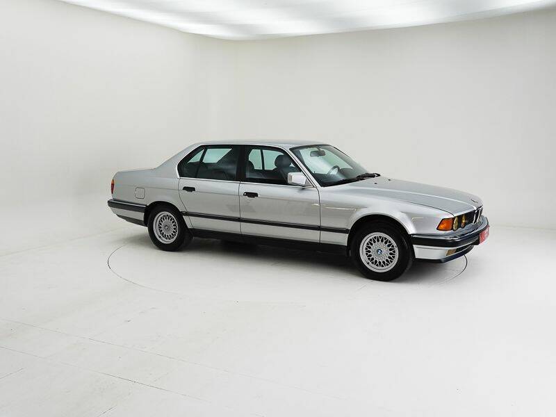 Immagine 3/15 di BMW 730i (1989)