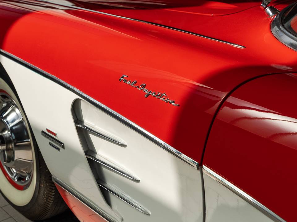 Bild 13/19 von Chevrolet Corvette (1961)