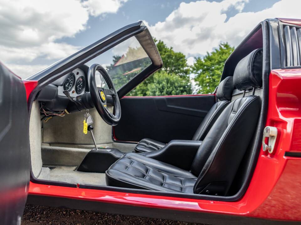 Afbeelding 27/44 van Ferrari 308 GTB Quattrovalvole (1984)