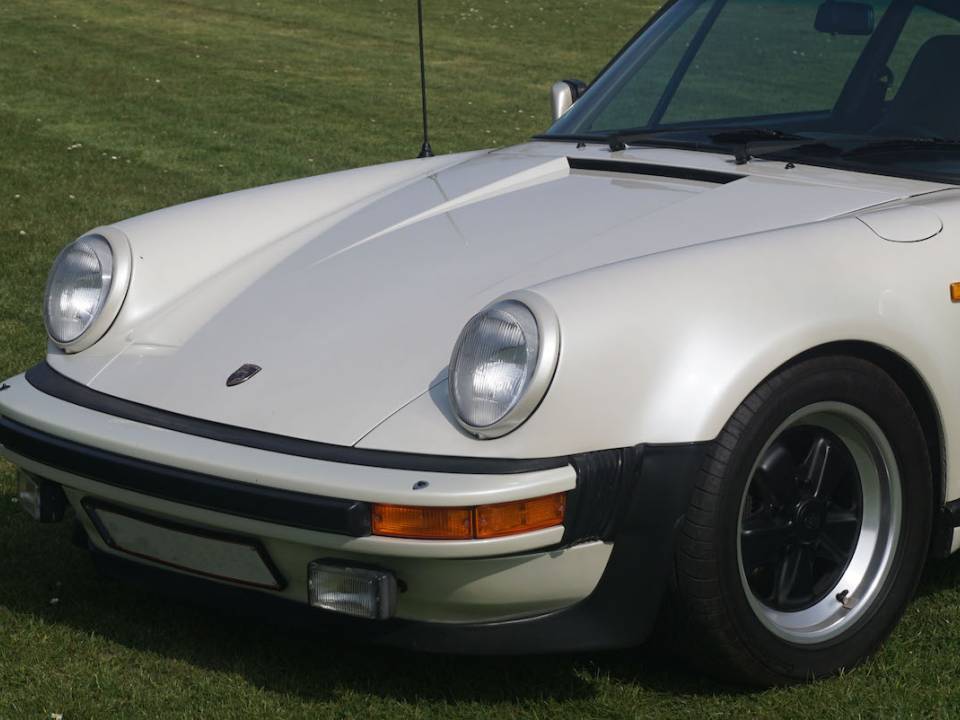Bild 15/44 von Porsche 911 Turbo 3.3 (1983)