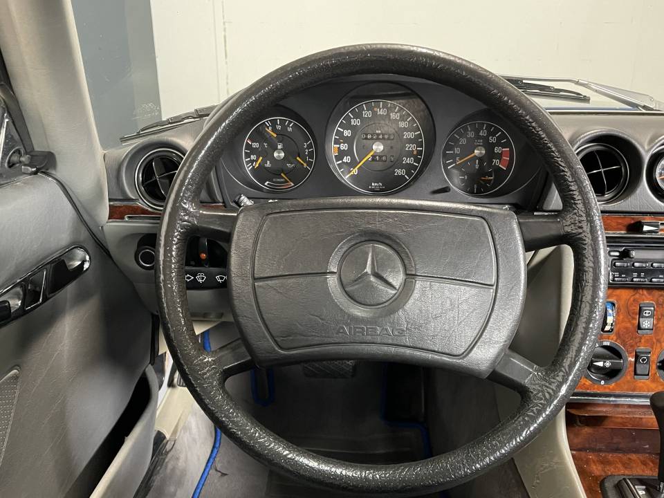 Imagen 26/28 de Mercedes-Benz 500 SL (1983)