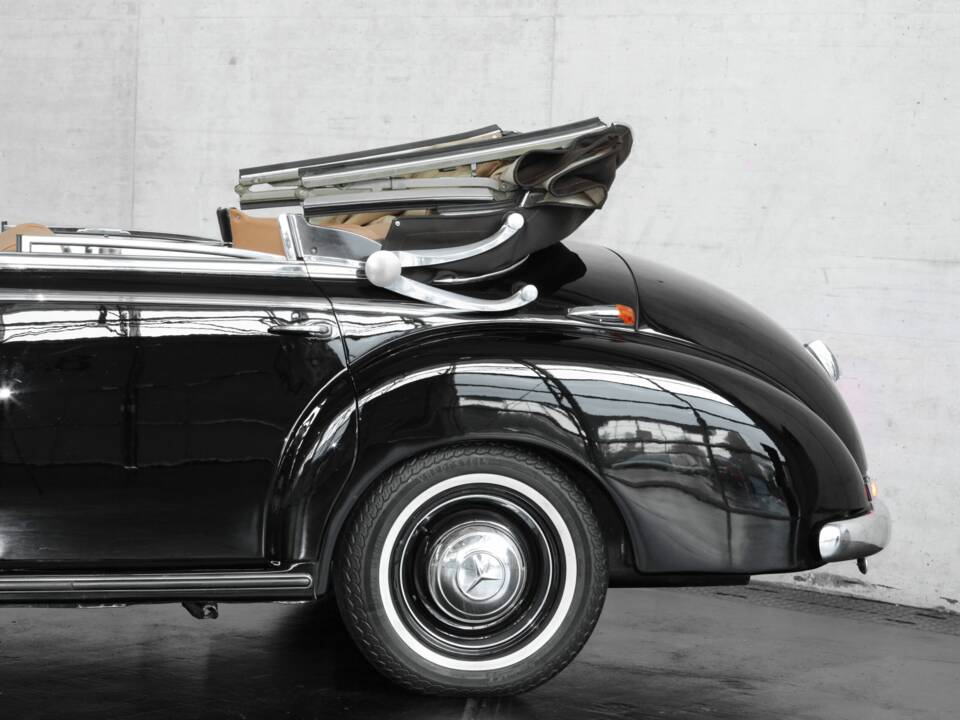 Image 15/50 of Mercedes-Benz 300 Cabriolet D (1952)