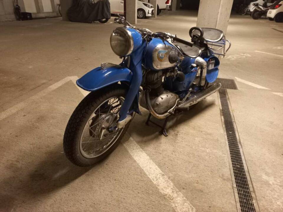 Image 3/4 of NSU Max (1957)