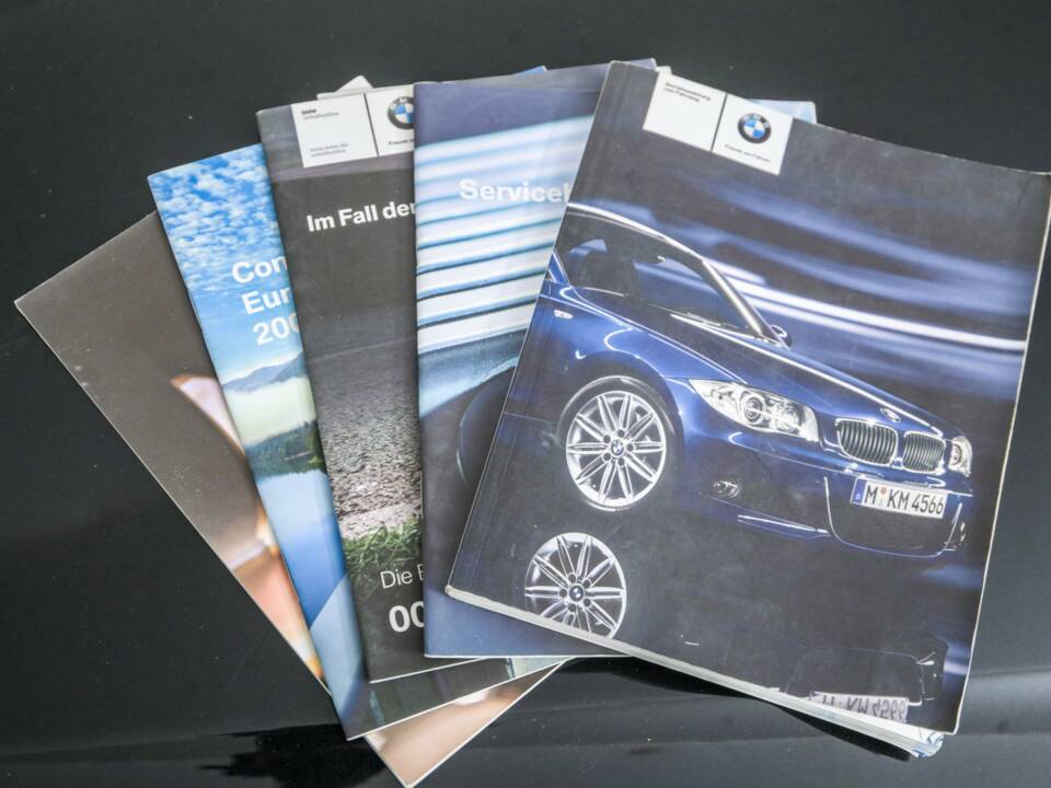 Image 46/50 de BMW 120i (2008)