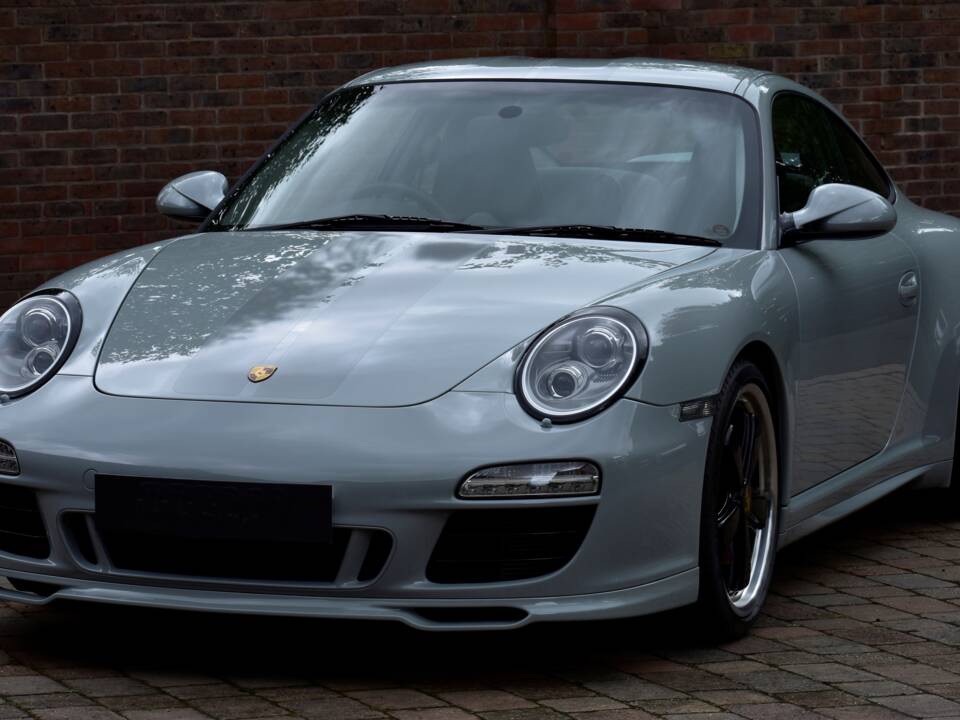 Image 5/50 of Porsche 911 Sport Classic (2010)