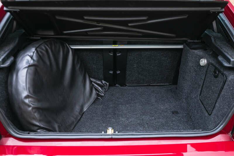 Image 23/50 of Lancia Delta HF Integrale Evoluzione II (1995)