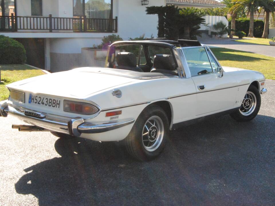 Image 2/39 of Triumph Stag (1971)