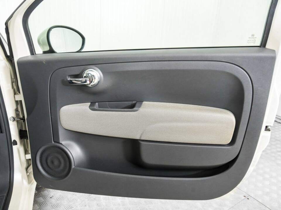 Bild 29/42 von FIAT 500 (2009)