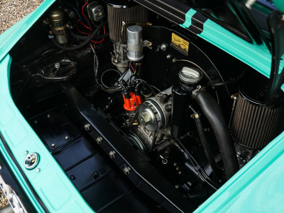 Immagine 27/50 di Porsche 912 (1968)