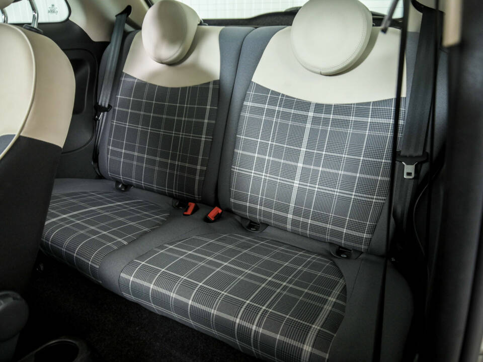 Image 38/50 of FIAT 500 (2018)