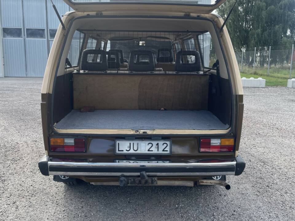 Bild 14/16 von Volkswagen T3 Caravelle GL 1.9 (1982)