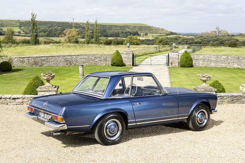 Image 13/44 de Mercedes-Benz 230 SL (1966)