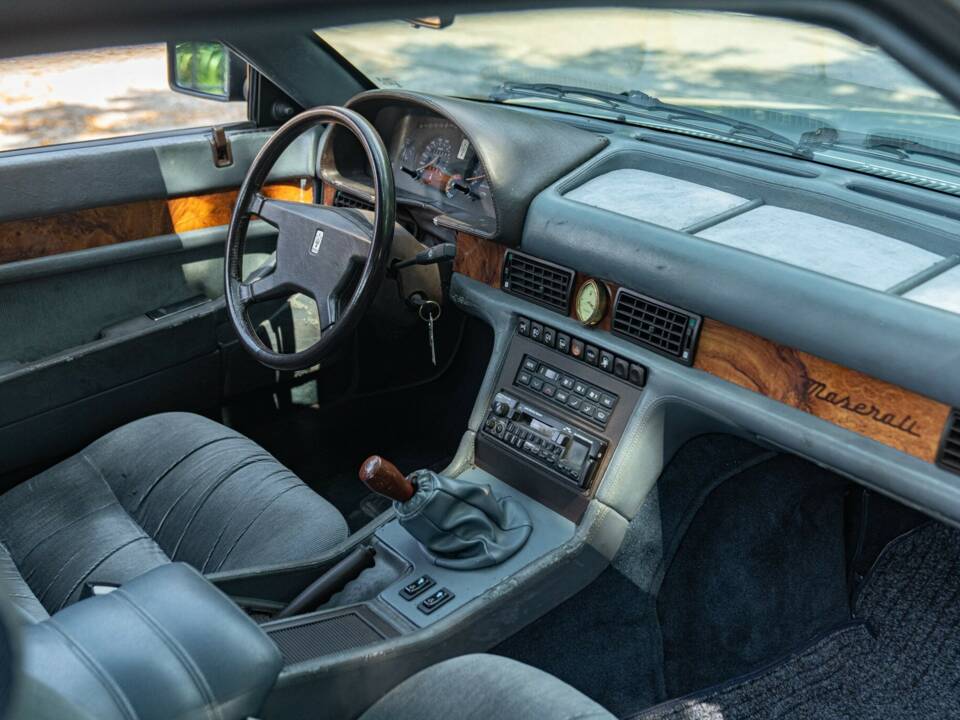Bild 28/50 von Maserati Biturbo i (1988)