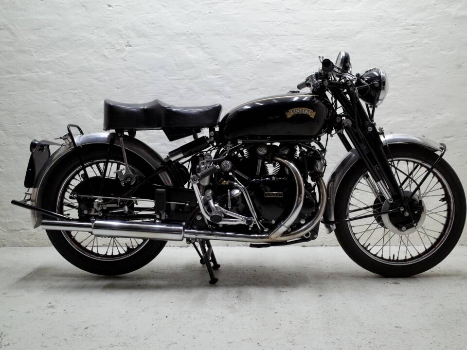 Immagine 1/36 di Vincent Black Shadow C (1951)