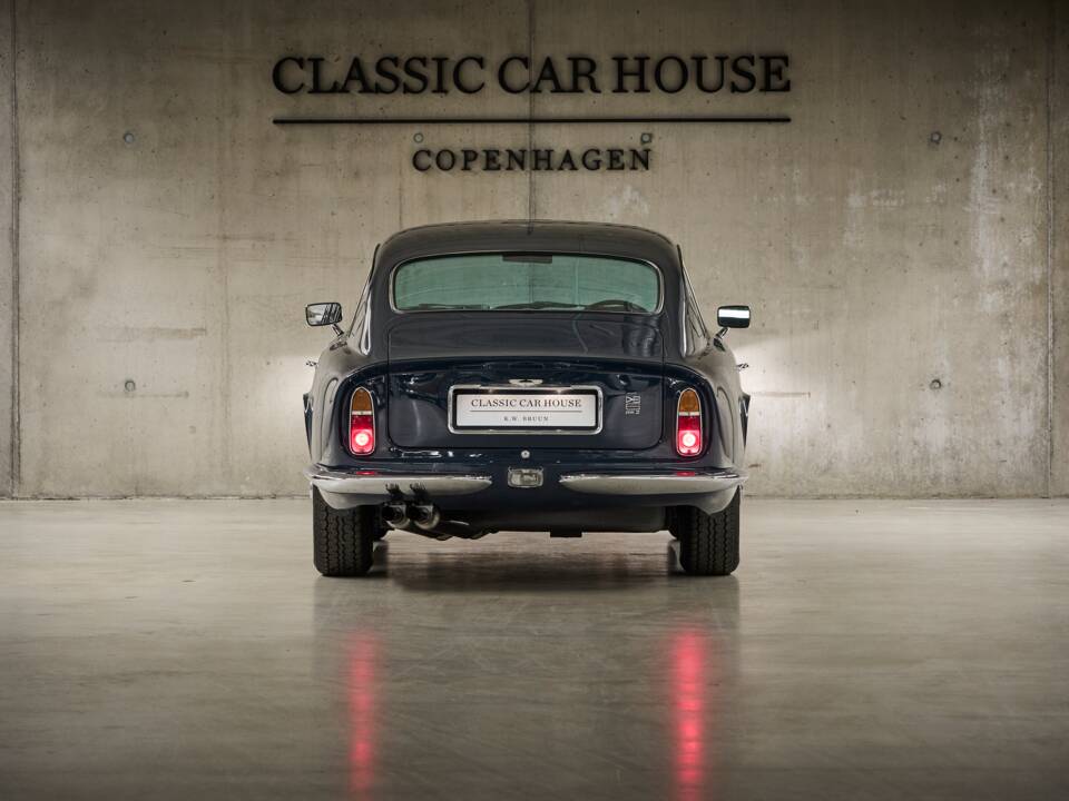 Afbeelding 9/60 van Aston Martin DB 6 (1968)