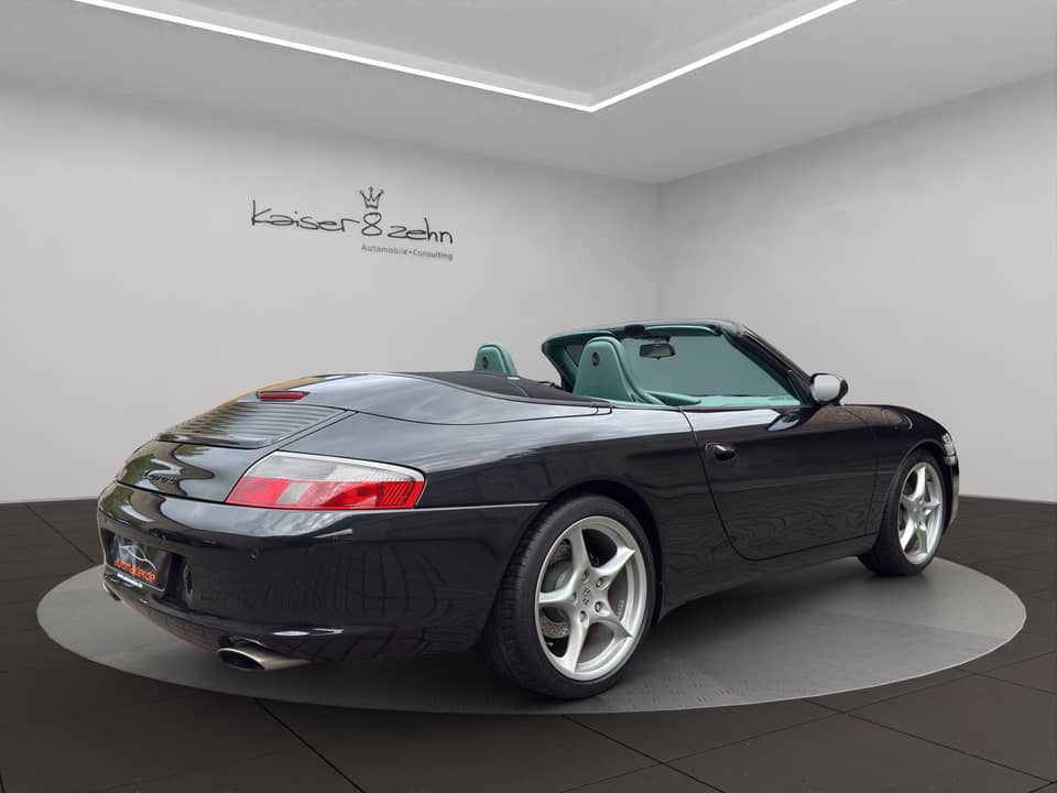 Image 8/23 de Porsche 911 Carrera (2002)