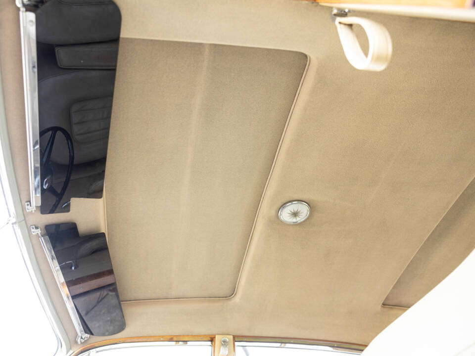 Immagine 19/42 di Bentley S 2 Continental (1961)