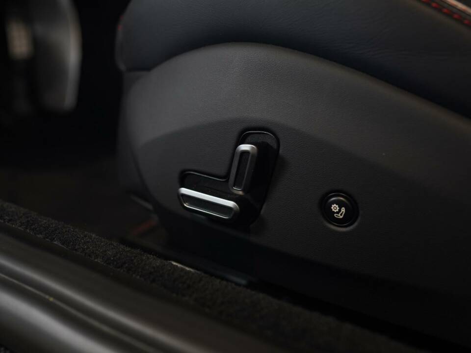 Imagen 24/50 de Ferrari Portofino M (2022)