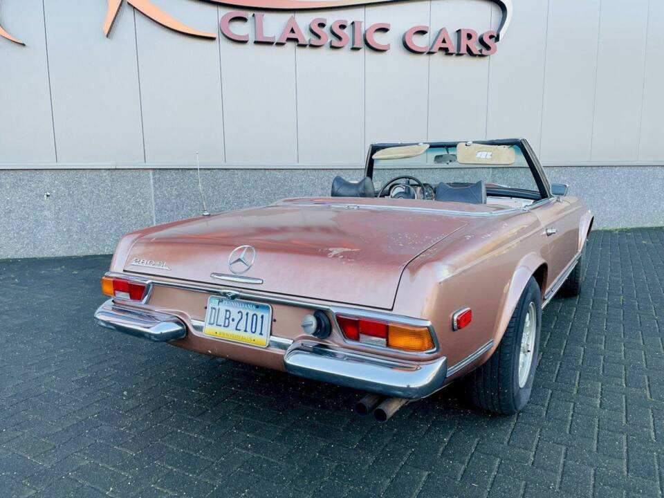 Bild 12/36 von Mercedes-Benz 280 SL (1970)