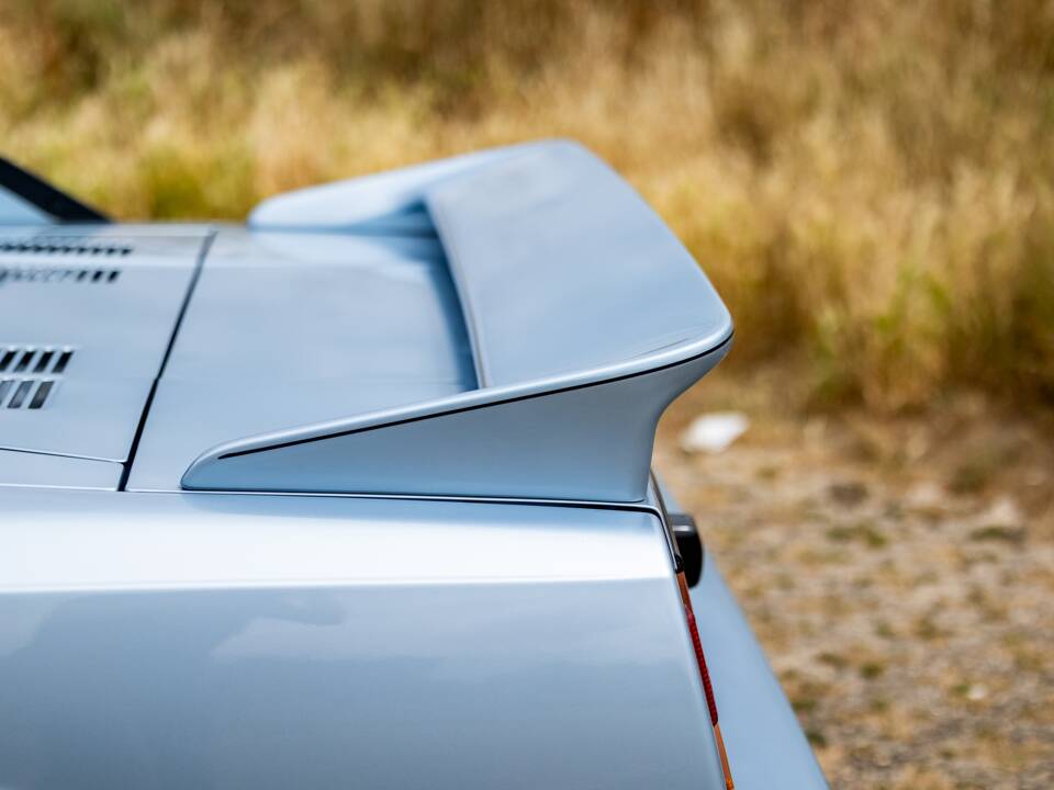 Image 35/49 of Toyota MR2 (1989)